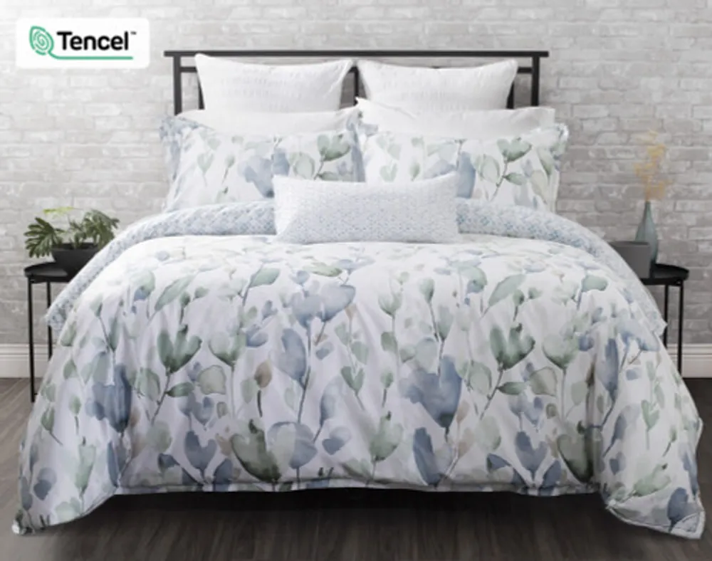 Della Duvet Cover, Botanical, Green,