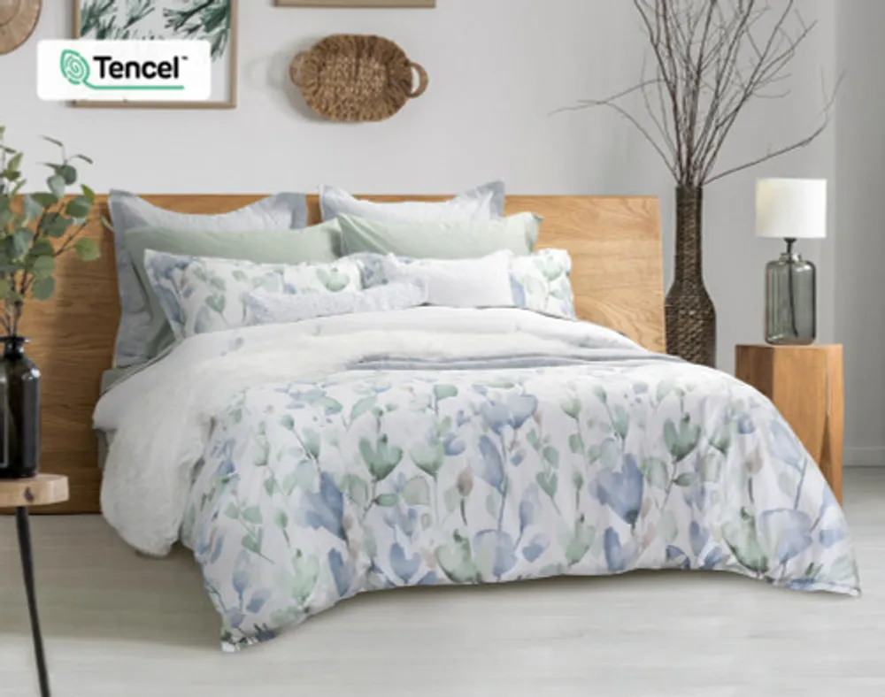 Della Duvet Cover, TENCEL Lyocell, Botanical, Green,