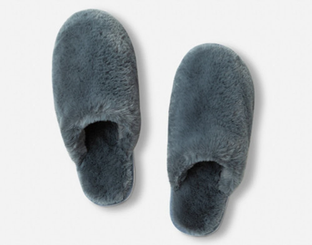 Faux Rabbit Plush Slippers