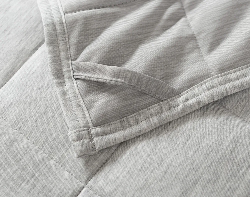 All-Seasons Weighted Blanket