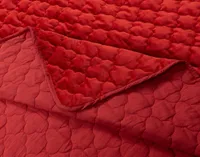 Lattice Ruby Quilt Set, Red,