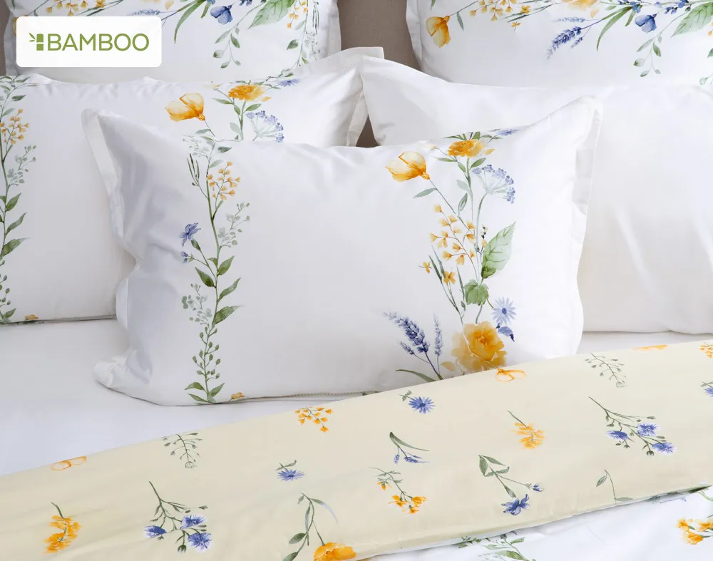 Vallandra Duvet Cover