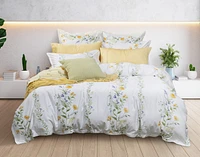 Vallandra Duvet Cover