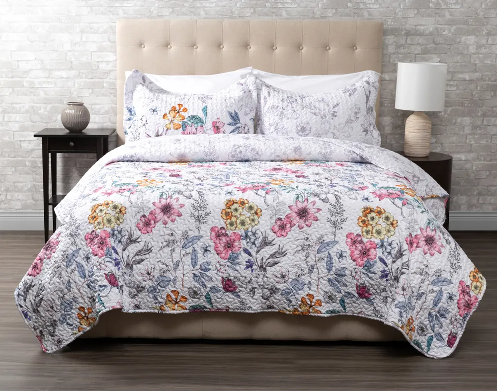 Bella Recycled Polyester Coverlet Set**