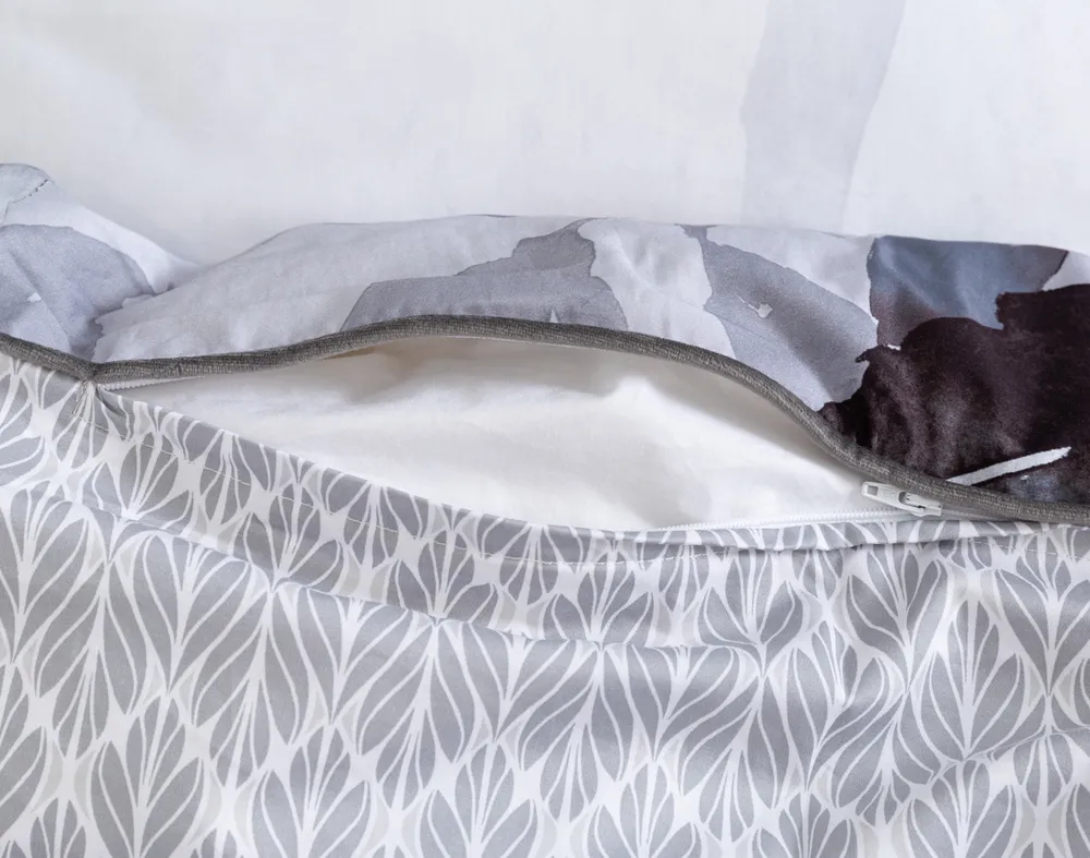 Tamarak Duvet Cover