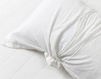 Shelby White Quilt Set