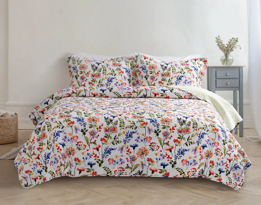 Maxine Floral Cotton Quilt Set