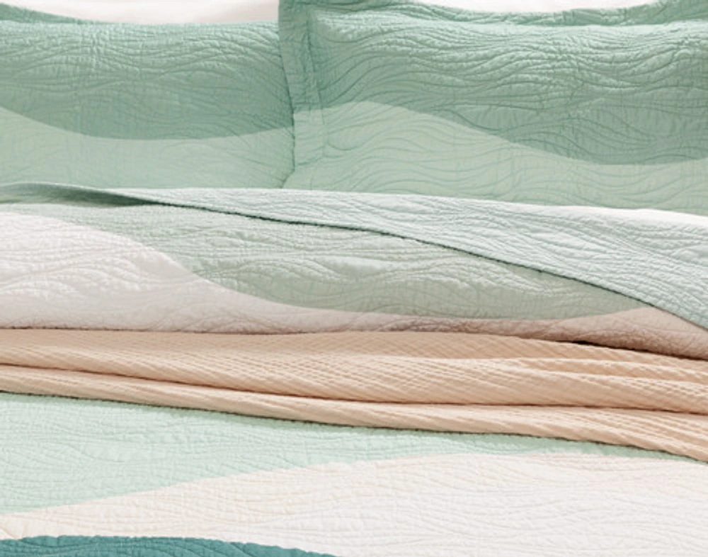 Ocean Waves Cotton Quilt Set, Scenic, Green,