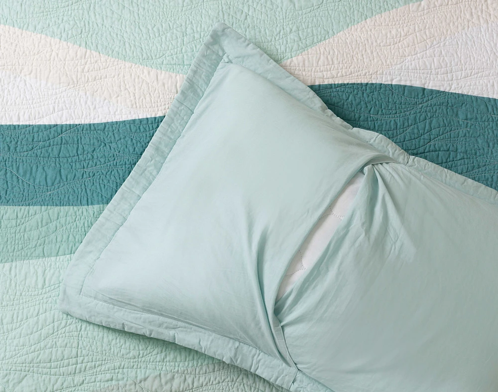 Ocean Waves Cotton Quilt Set