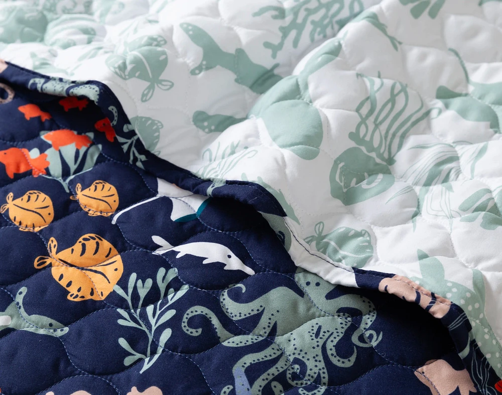 Sea Creatures Recycled Polyester Coverlet Set**