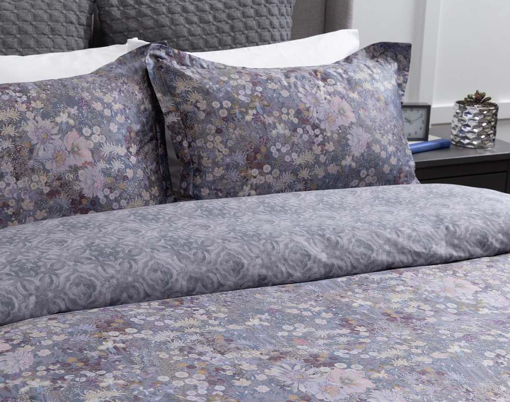 Novella Floral Duvet Cover