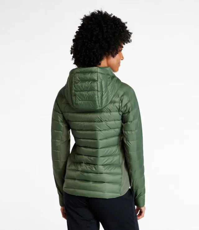 Men's Mountain Classic Puffer Vest, Colorblock Kelp Green/Nautical Navy Extra Large, Synthetic | L.L.Bean