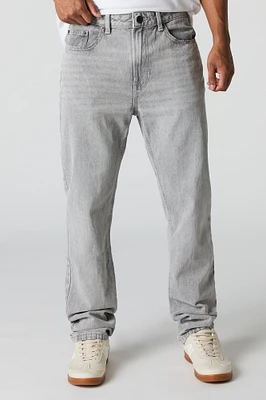 Light Grey Wash Rigid Straight Leg Jean