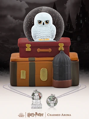 Harry Potter™ Hedwig Snow Globe Jewelry Candle - Hedwig Necklace Collection