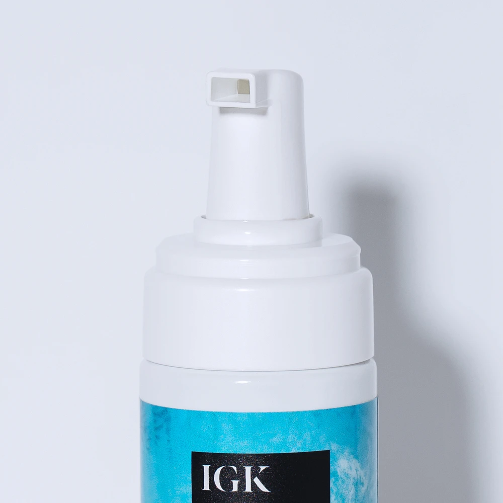 IGK Beach Club High-Shine Texture Foam