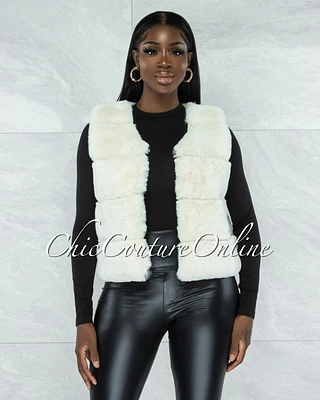 *Ventana Ivory Faux Fur Short Vest