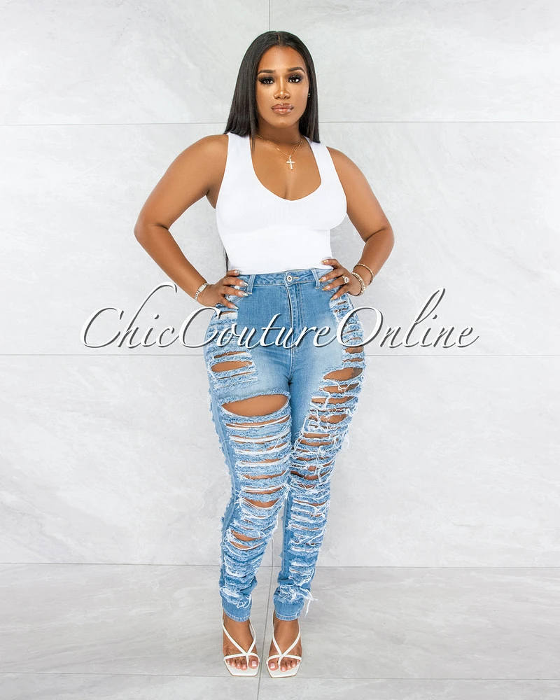 *Laurena Medium Denim All-Over Distressed Jeans