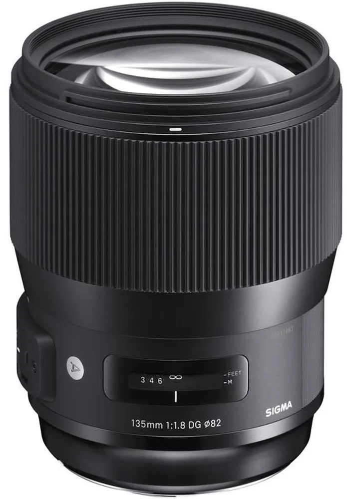 Sigma 135mm F1.8 DG HSM Art for Canon