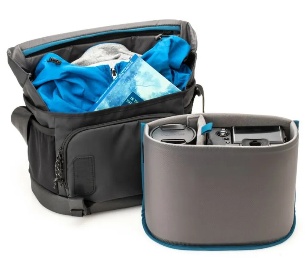 Tenba DNA 9 Slim Messenger Bag