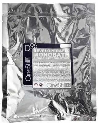 Cinestill DF96 Developer and Fix Black and White Monobath - Single-step Solution - 1000ml - Powder
