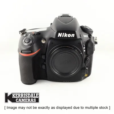 Nikon-Used D800 Body – 36.3MP 4FPS 1080p HD – Batt/Chrg  – FX Format – Used # 587.NID800