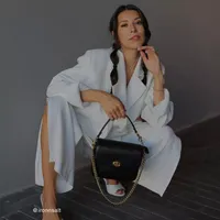 Cassie Crossbody 19