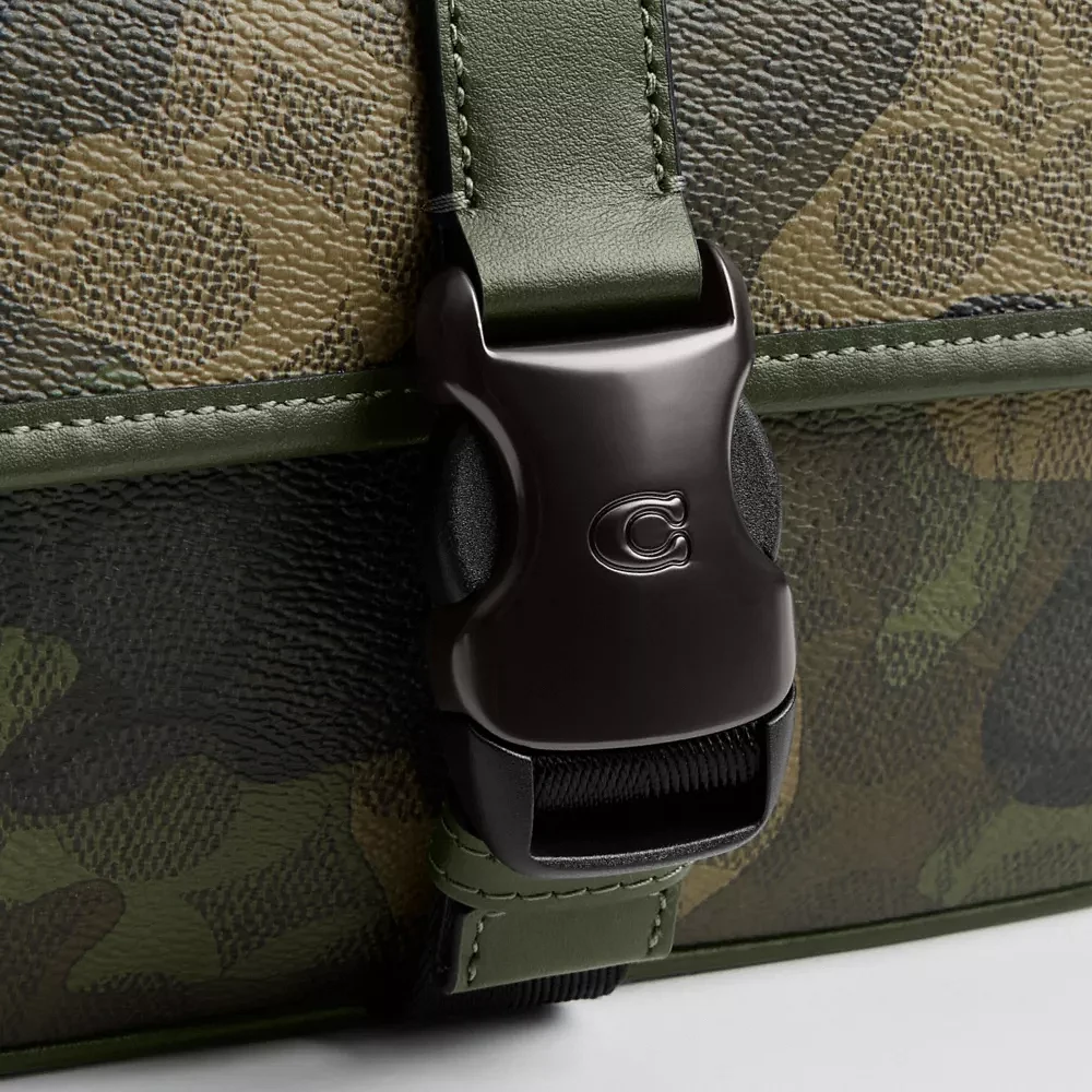 League Crossbody Bag 19 In Signature Camo Print