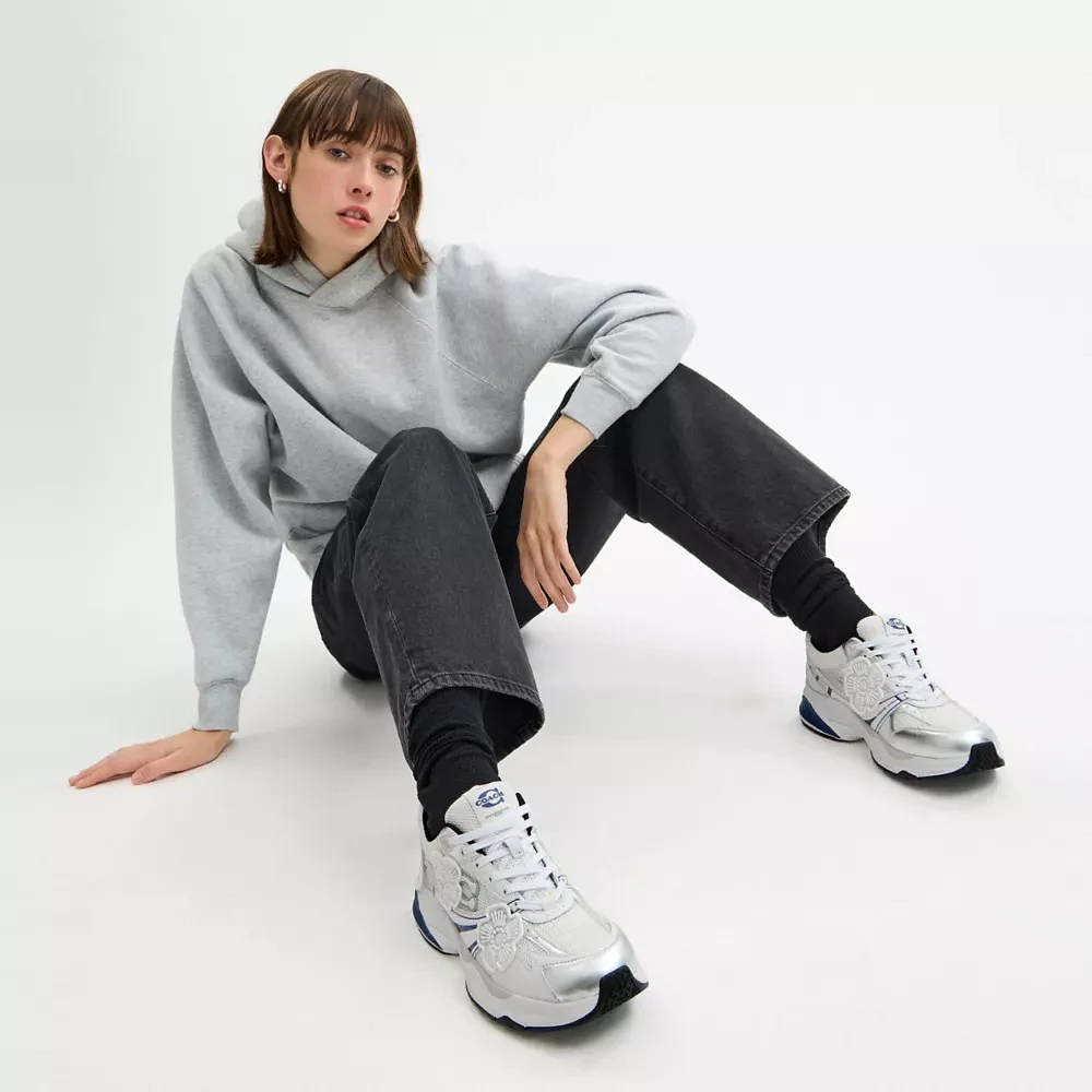 Mesh Sneaker With Tea Rose