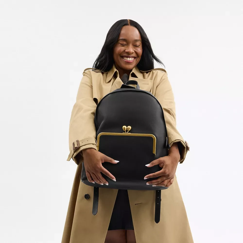 Kisslock Frame Backpack