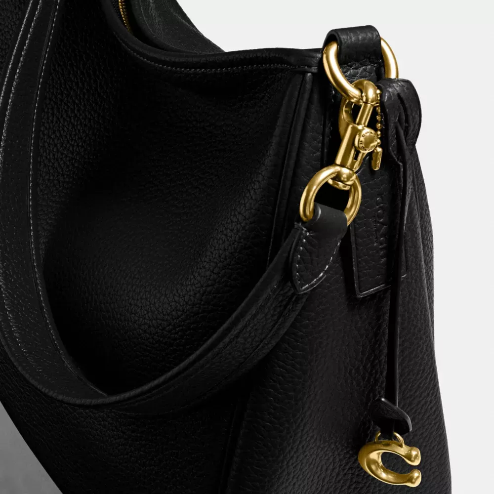 Cary Shoulder Bag