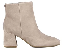 Nine West Ankle 9x9 Bootie : Lt.NAt