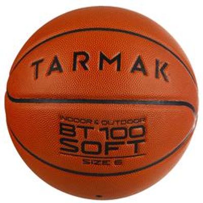 Ballon de basket enfant BT100 T6 orange fille, garçon, femme à partir de 11 ans.
