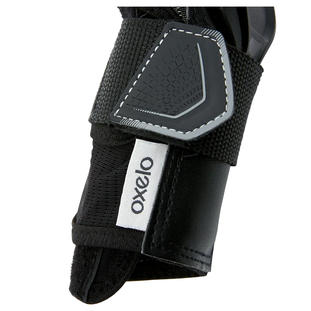 Fit500 Adult Skating Wrist Guards - Black/Grey