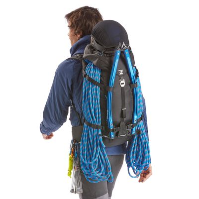 verzoek Probleem Betasten SIMOND Mountaineering Backpack 33 Litres - Alpinism 33 Black | Bramalea  City Centre