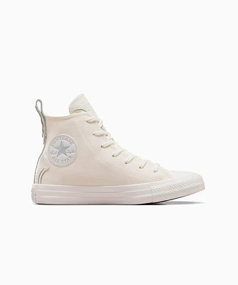 Chuck Taylor All Star en Bota de Lona