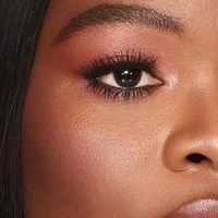 Cheek  To Chic