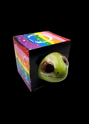 A-1x Big milk chocolate frog filled with 3 milk chocolate pistachio, delivery time 2-3 weeks