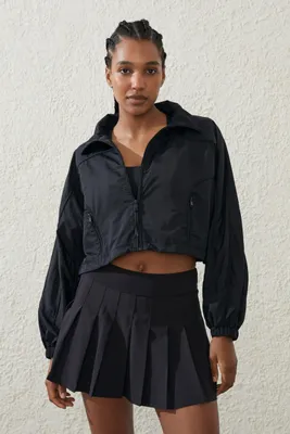 Cropped Contrast Anorak