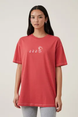 The Oversized Snoopy Tee
