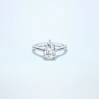 Couple Classic Thin 1.5ct Pear Gold