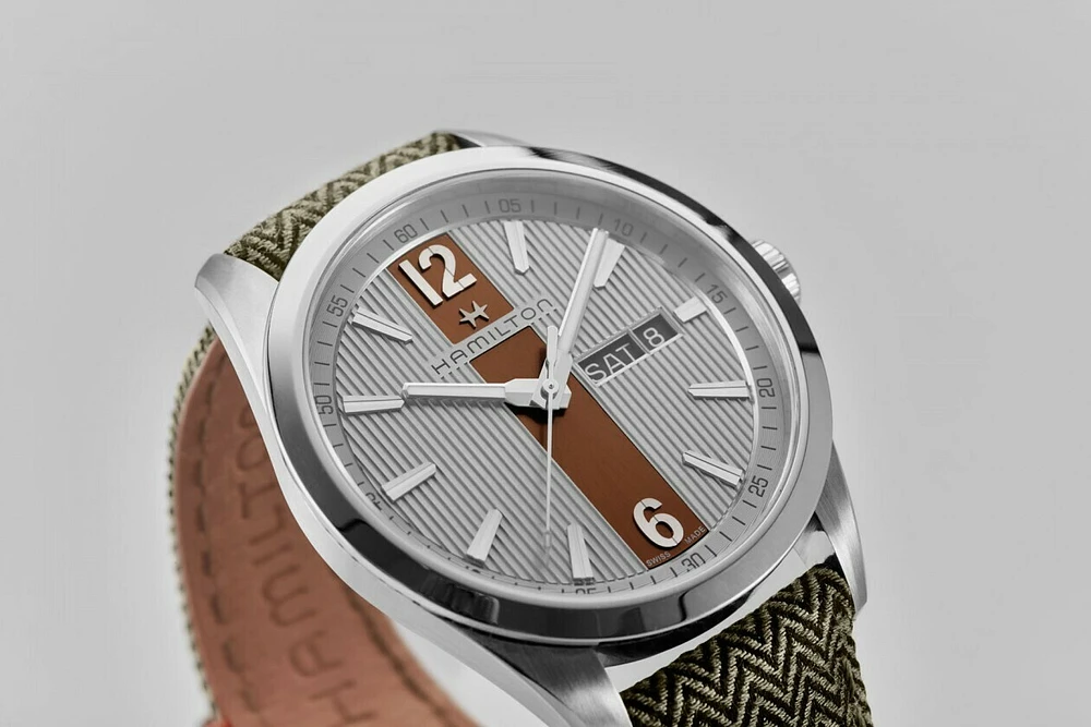 Broadway Grey Dial 40MM Day Date Quartz H43311985