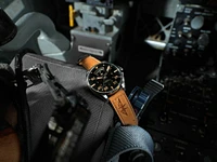 Khaki Aviation Black Dial 42MM  Day Date Automatic H64645531