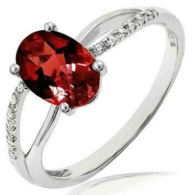 Oval Garnet Ring with Diamond Accent and Split Shoulders 14KT Gold