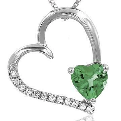 Tilted Heart Peridot Pendant with Diamond Accent 14KT Gold