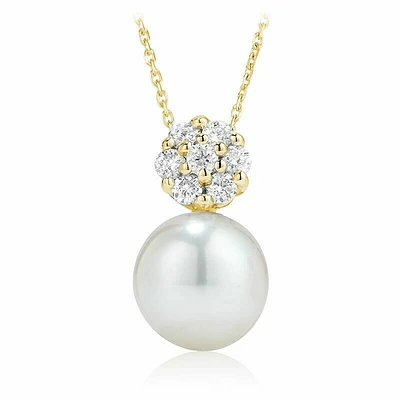 Cultured Freshwater Pearl & Diamond Pendant 0.011CTDI Yellow Gold