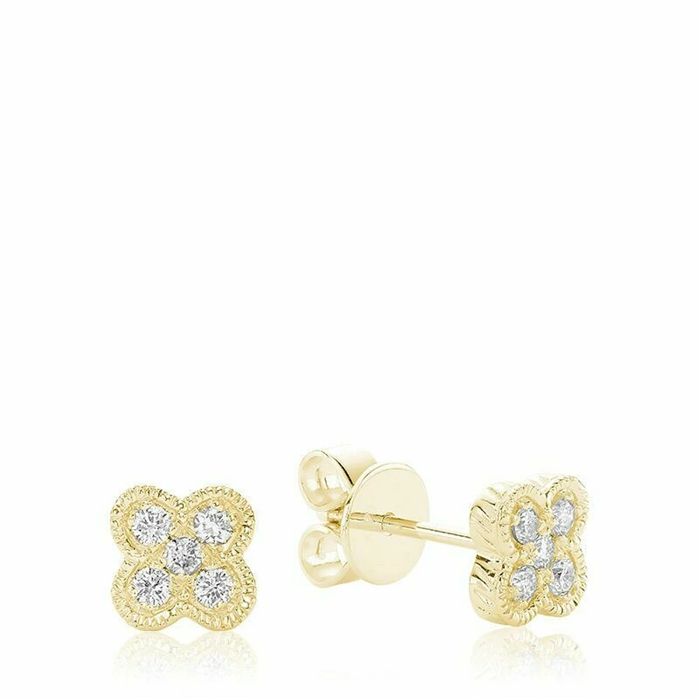 Clover Milgrain Diamond Stud Earrings Gold