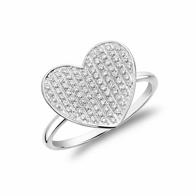 Curved Heart-Shaped Diamond Ring Gold