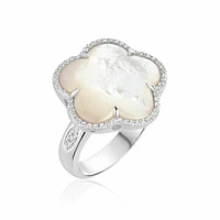 Mother of Pearl & Diamond Flower Ring Gold