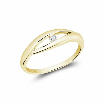 Solitaire Diamond Fashion Ring Yellow Gold