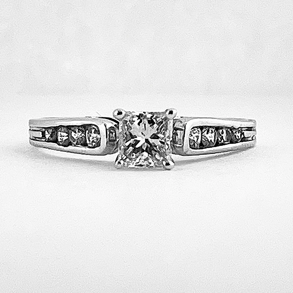 Princess Cut Engagement Ring